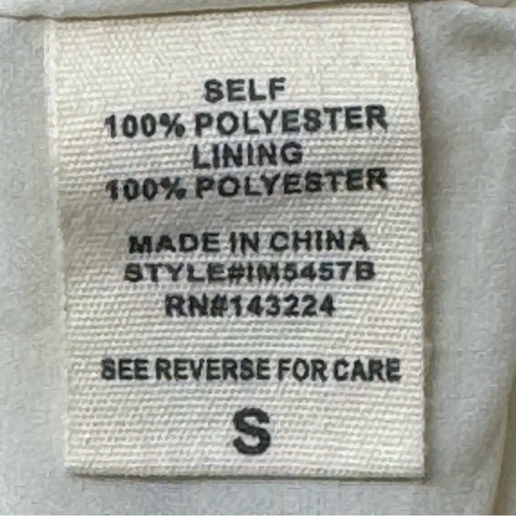 ILLA ILLA Smocked Mini Dress Ditsy Floral Long Sleeve Ruffle Hem - Picture 7 of 7